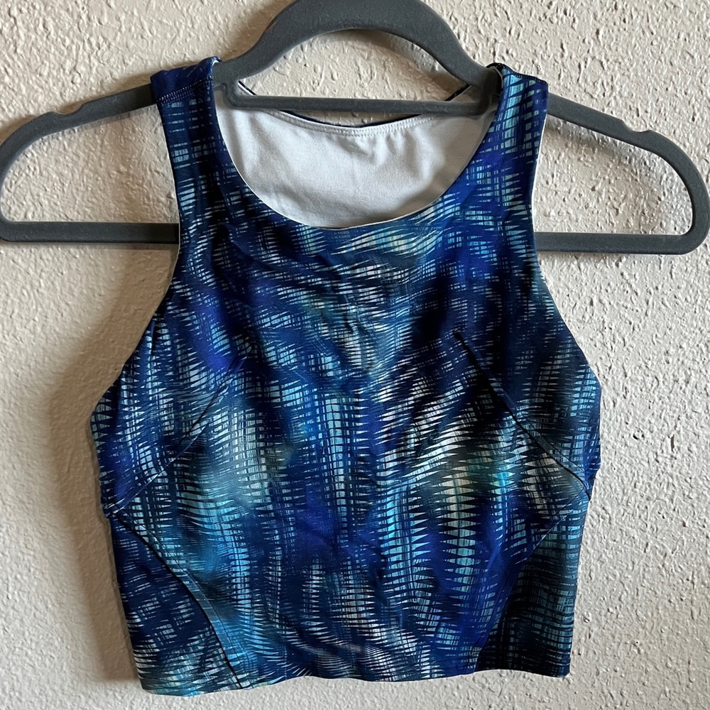 Lululemon High Neck Crop